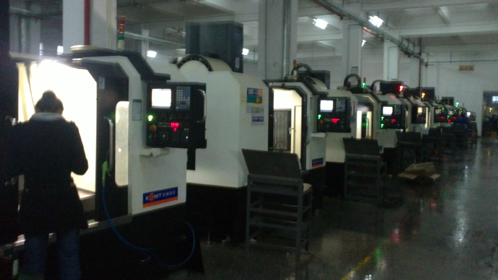 <strong>南京藝匠專業(yè)cnc精密機械加工，知名品牌，高性價比</strong>